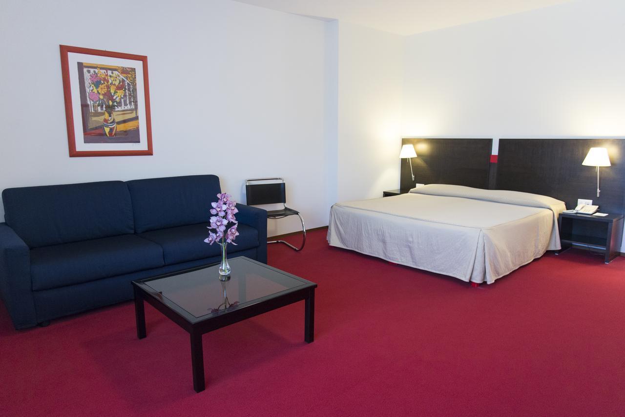 Park Hotel Centro Congressi ポテンツァ エクステリア 写真