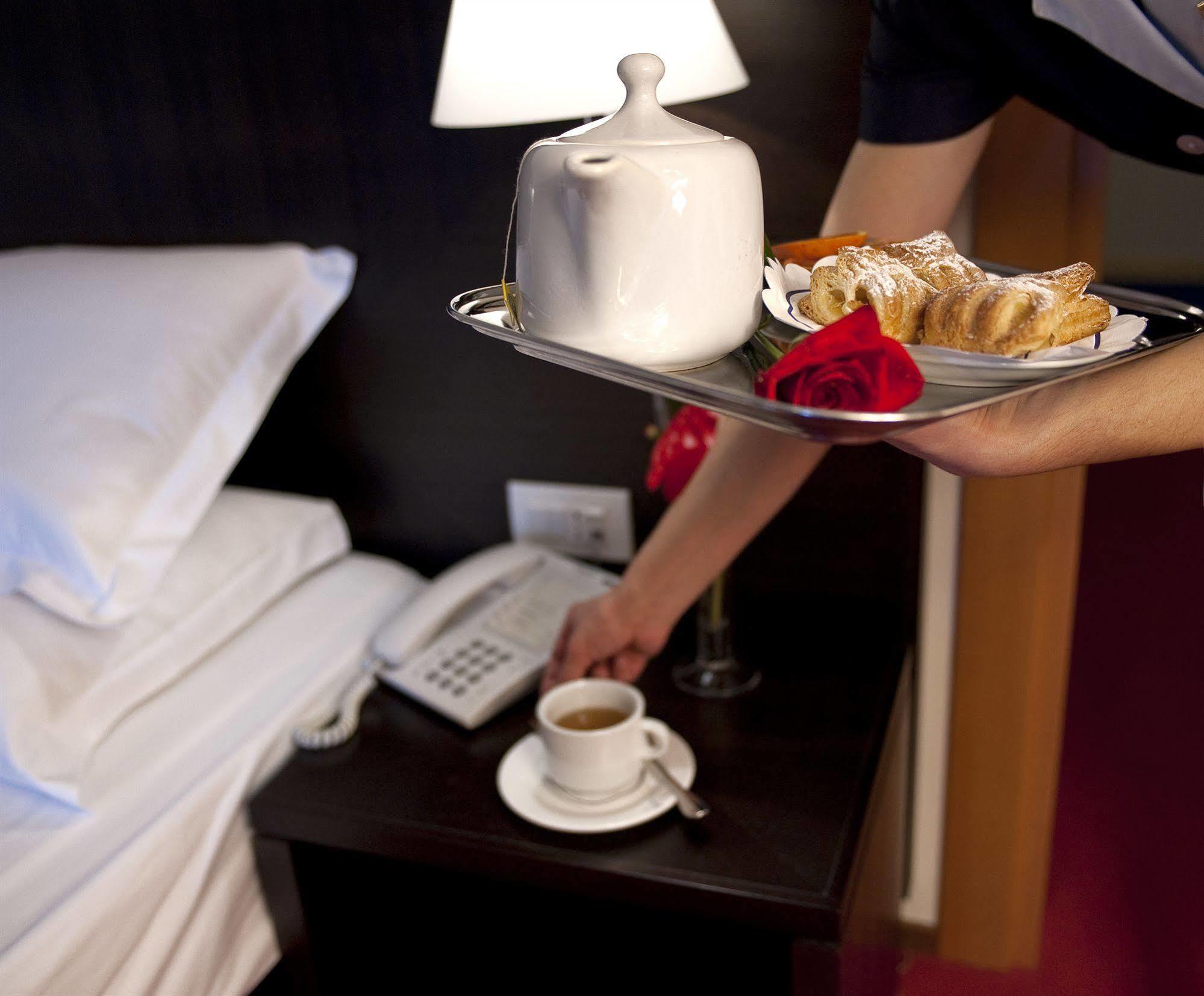 Park Hotel Centro Congressi ポテンツァ エクステリア 写真