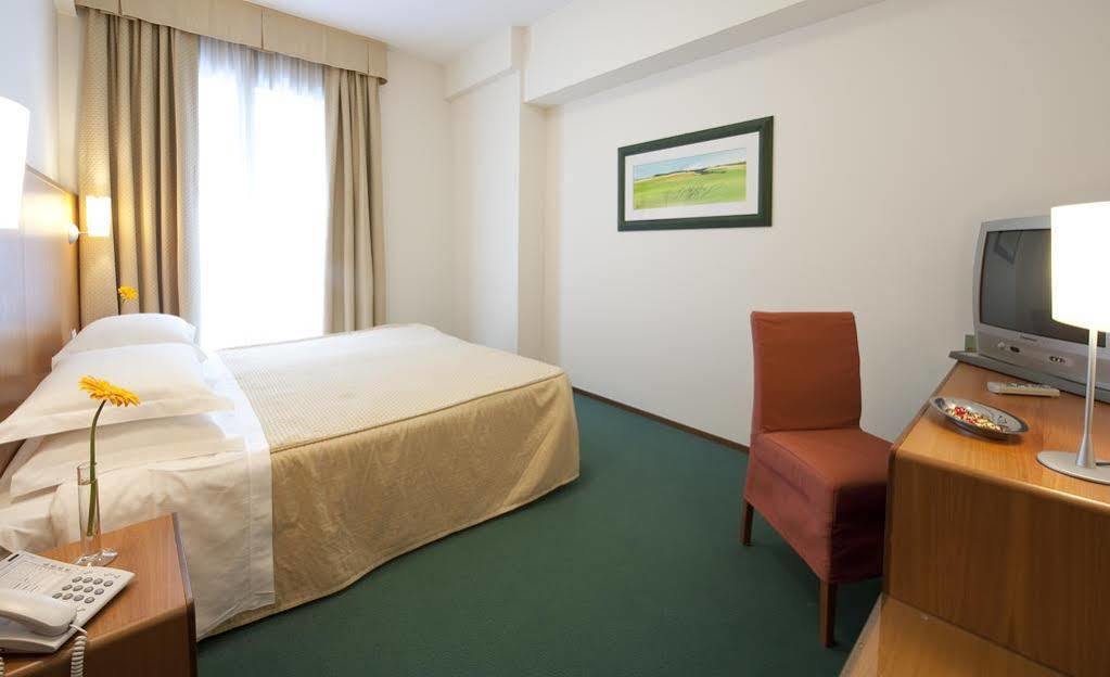 Park Hotel Centro Congressi ポテンツァ エクステリア 写真
